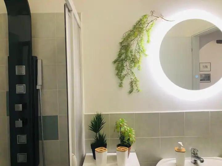 Casa Domitilla Vista Mare - Spiagge, Storia & Relax Wifi - Netflix تيراتشينا المظهر الخارجي الصورة